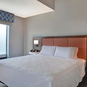 King Room Mobility accessible